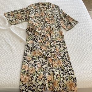 Cheetah kimono